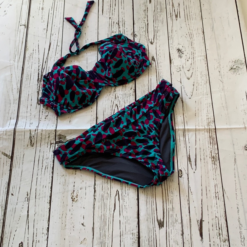 Victoria’s Secret | Bright Bikini